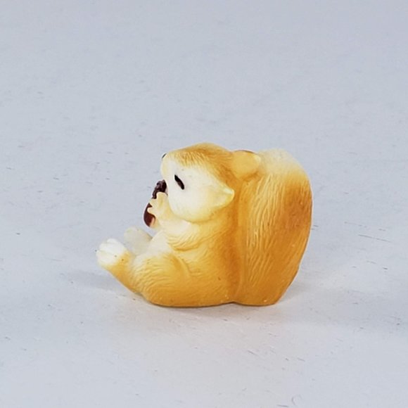 Squirrel Miniature Figurine Tiny Happy Holding Acorn - Picture 4 of 7